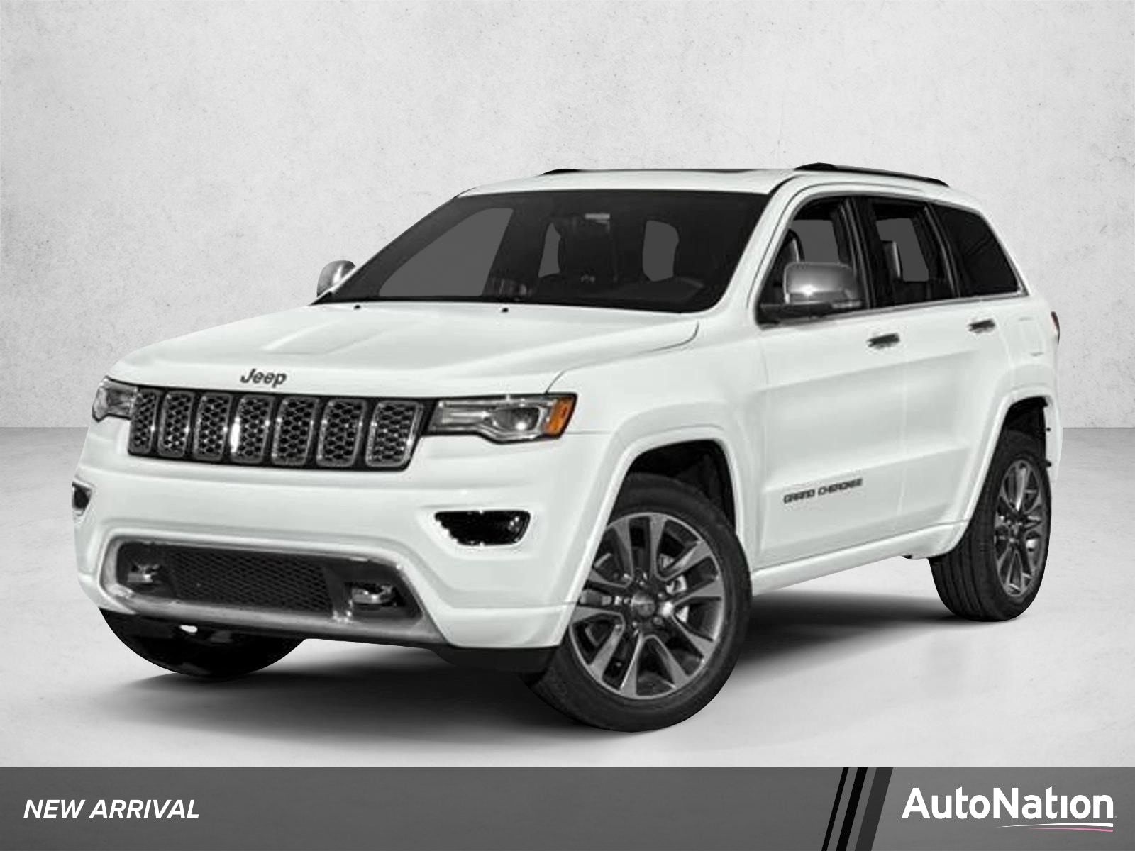 2017 Jeep Grand Cherokee Overland 4WD's photo