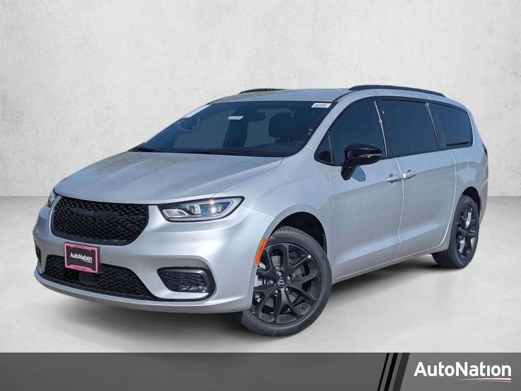 New 2026 Chrysler Pacifica Select Van Passenger Van