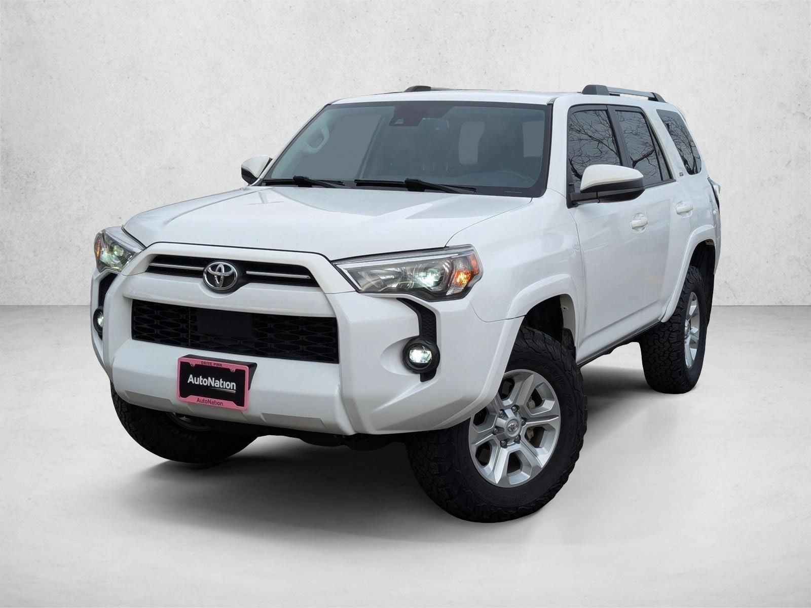 2022 Toyota 4Runner SR5's photo