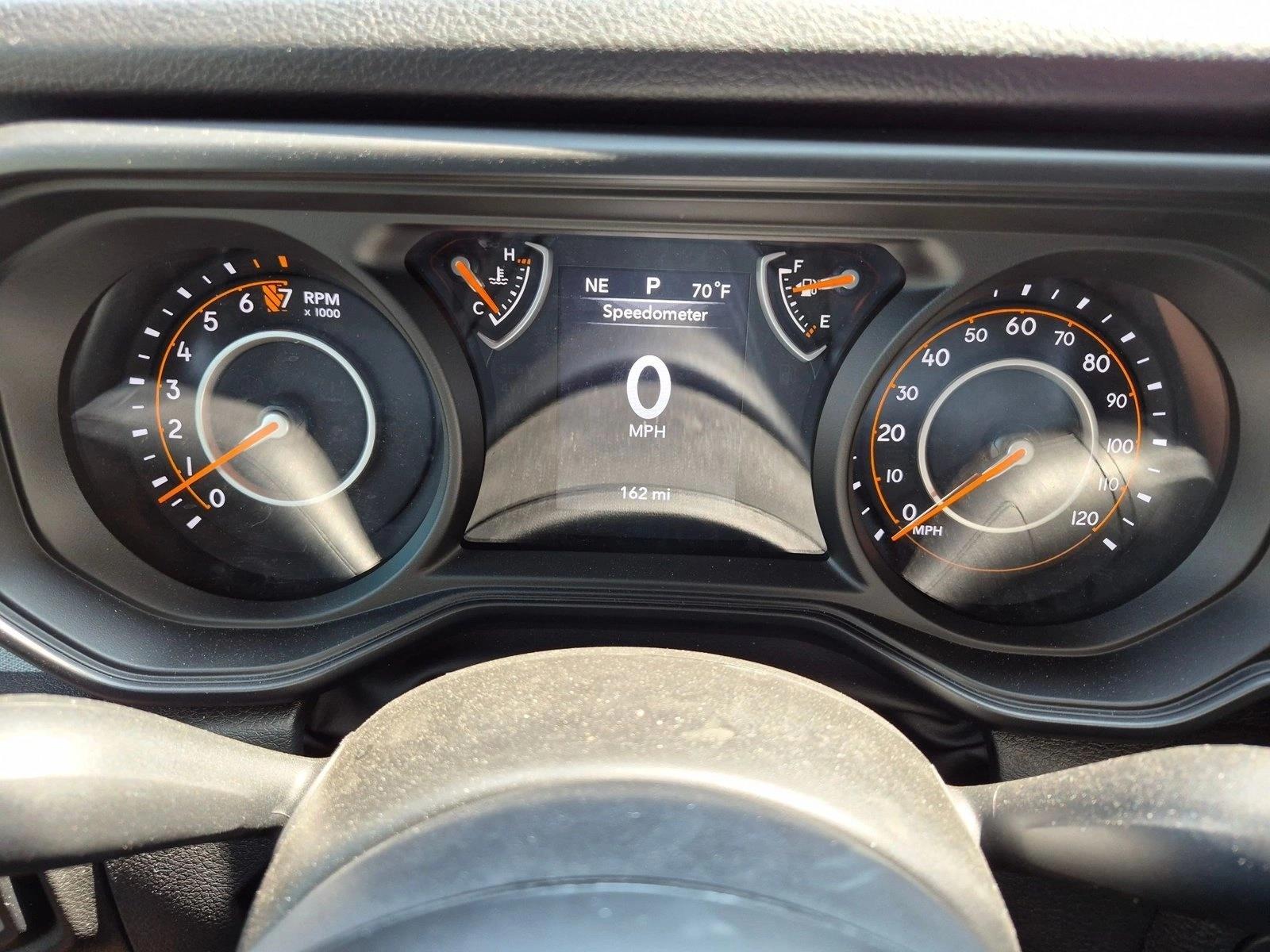 2025 Jeep Gladiator Nighthawk - Photo 11