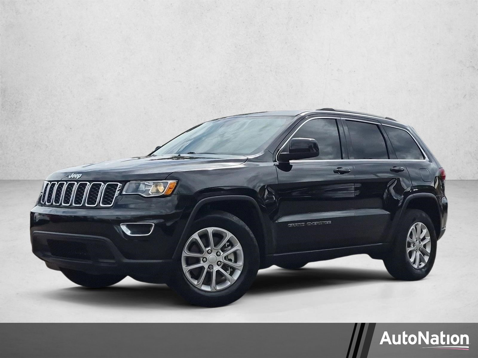 Used 2021 Jeep Grand Cherokee Laredo E Sport Utility