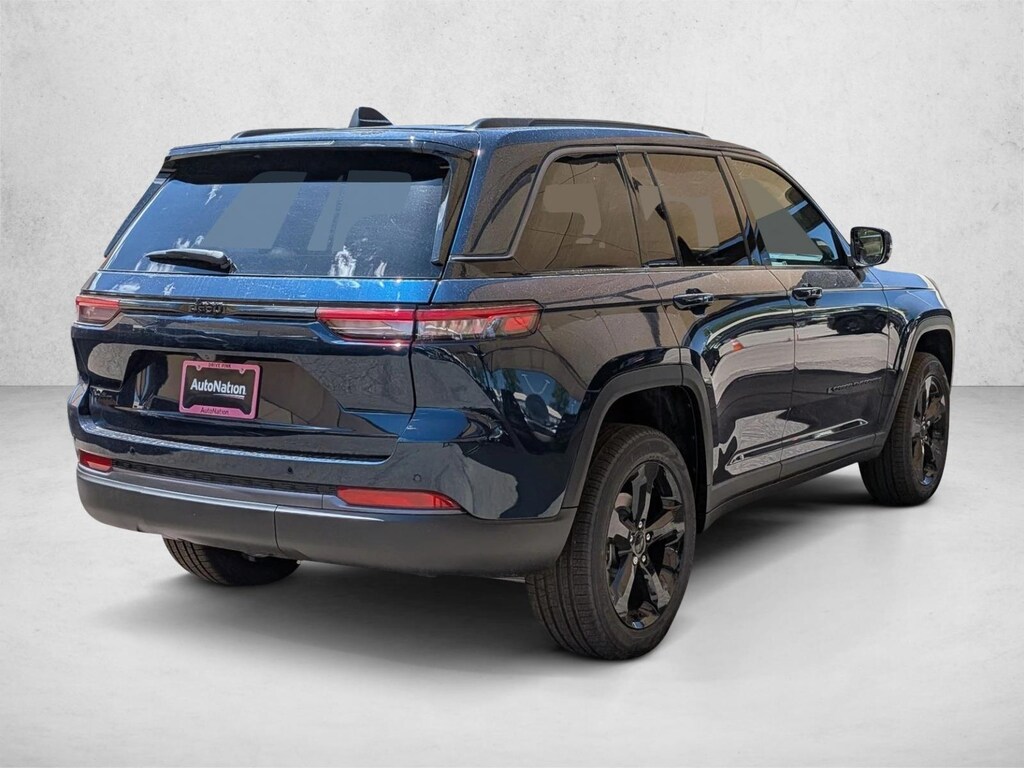 New 2026 Jeep Grand Cherokee Limited SUV