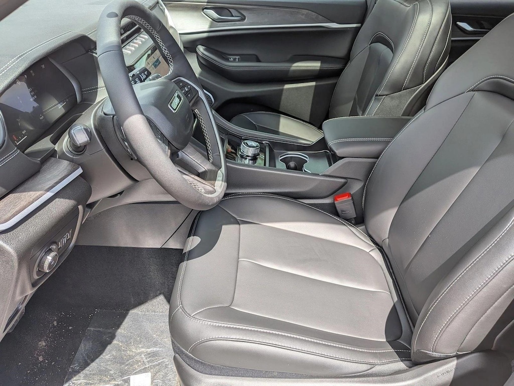 New 2026 Jeep Grand Cherokee L Limited SUV