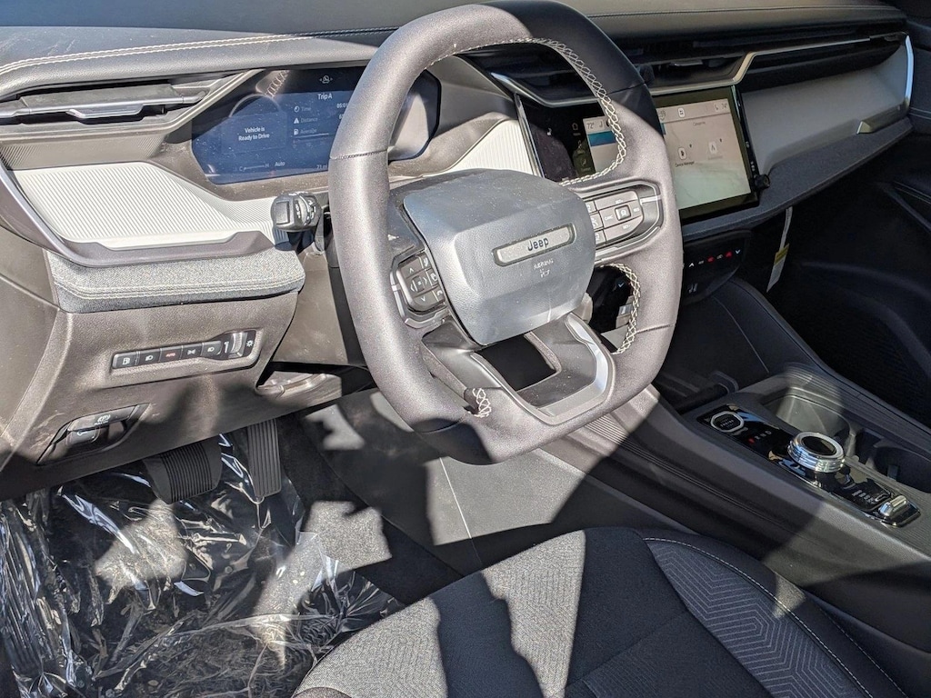 New 2026 Jeep Cherokee Laredo SUV