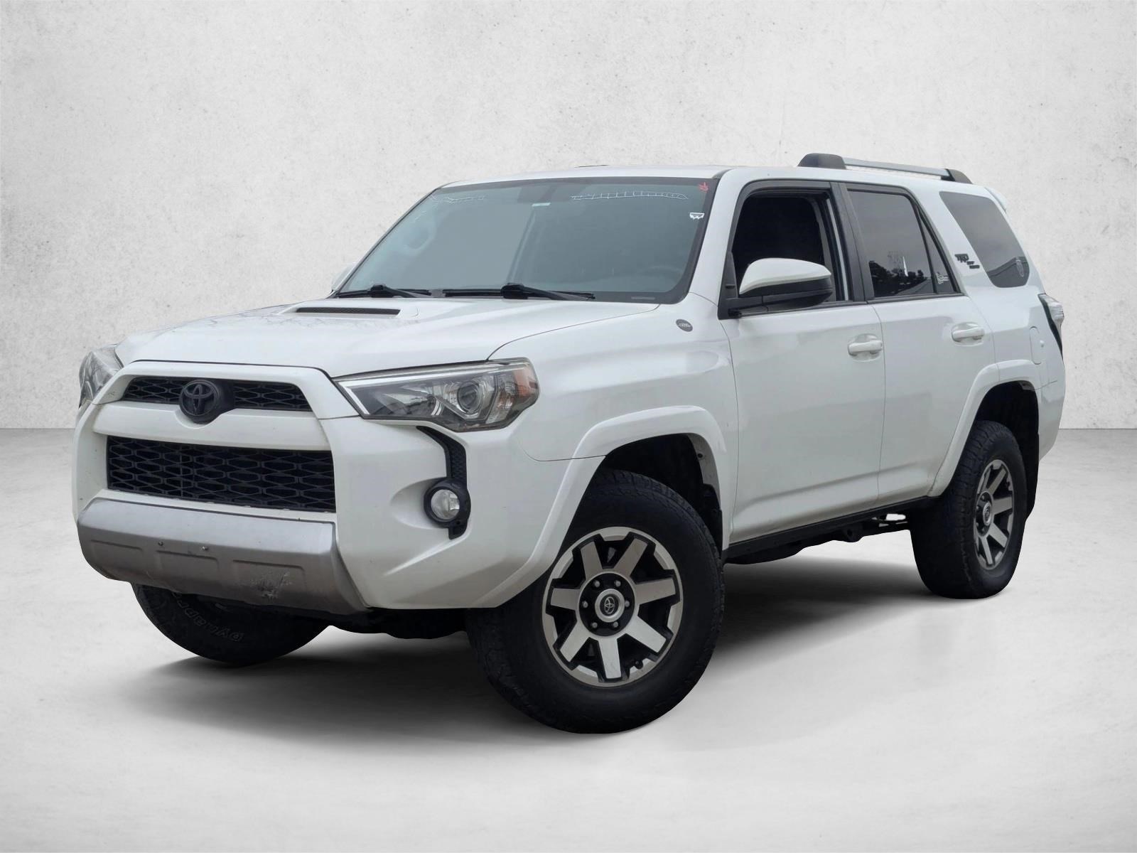 2018 Toyota 4Runner Off-Road's photo