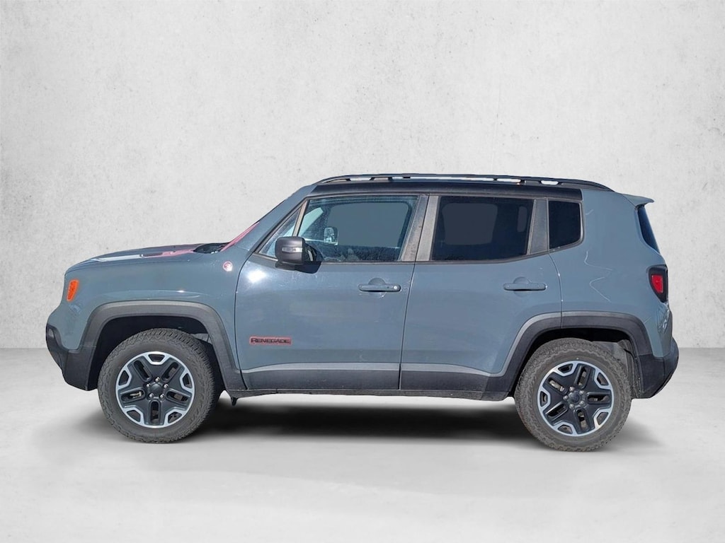 Used 2017 Jeep Renegade Trailhawk Sport Utility
