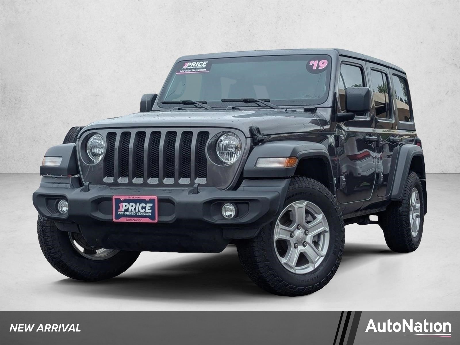 2019 Jeep Wrangler Sport S's photo