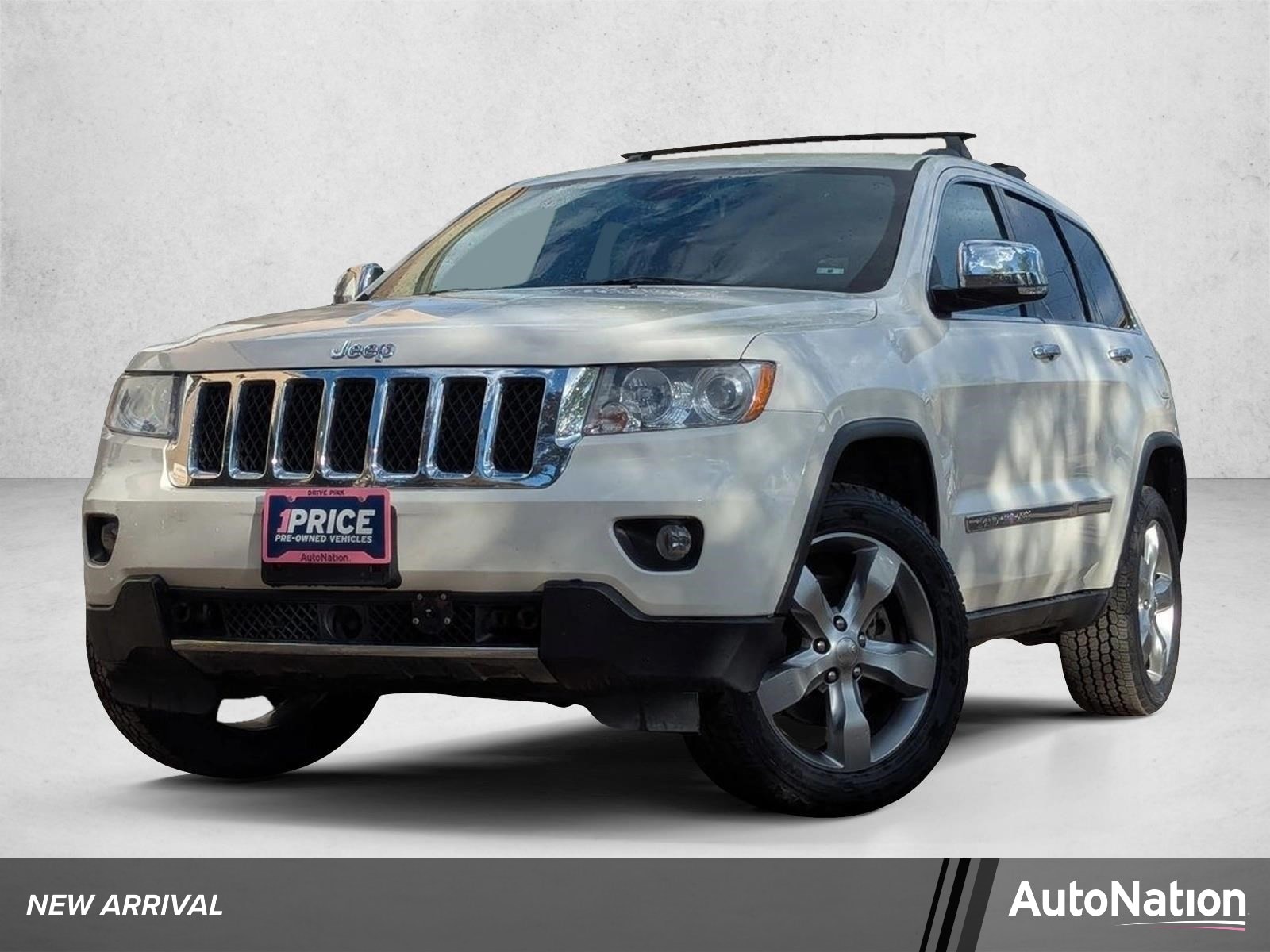 2012 Jeep Grand Cherokee Overland 4WD's photo