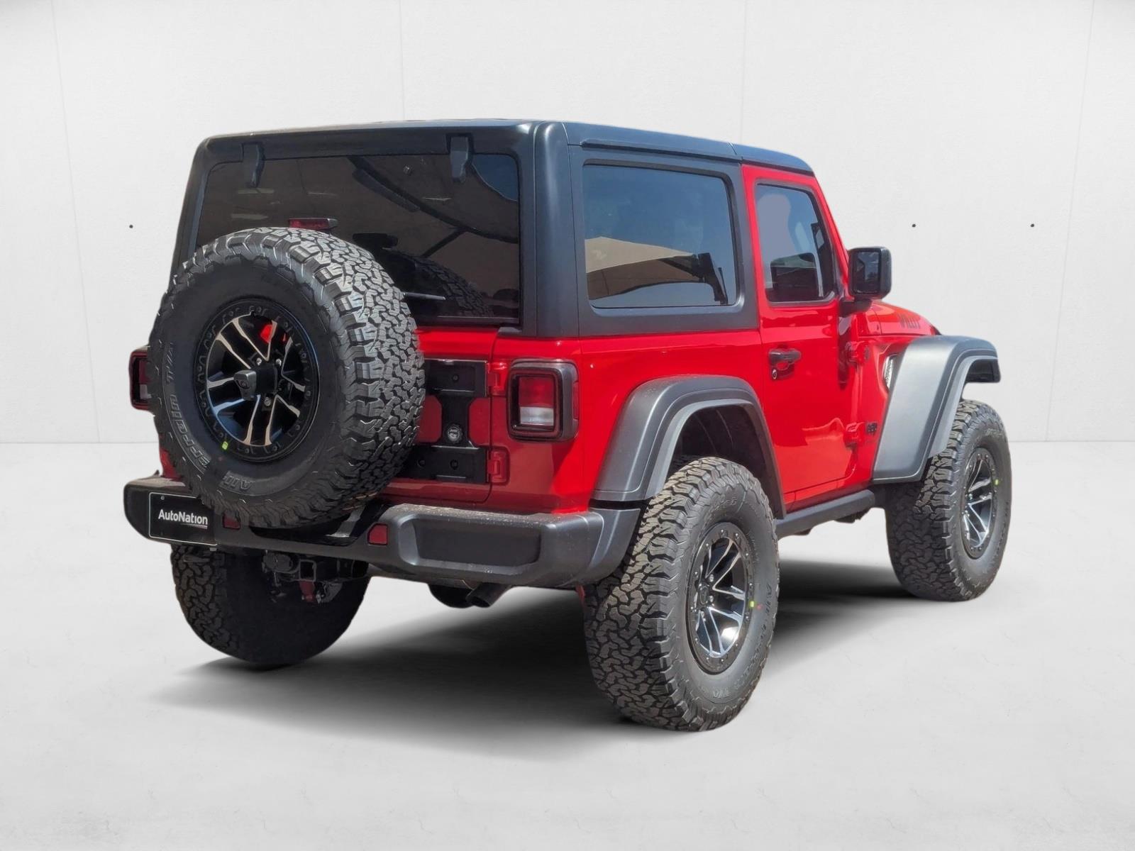 2025 Jeep Wrangler Willys photo 2