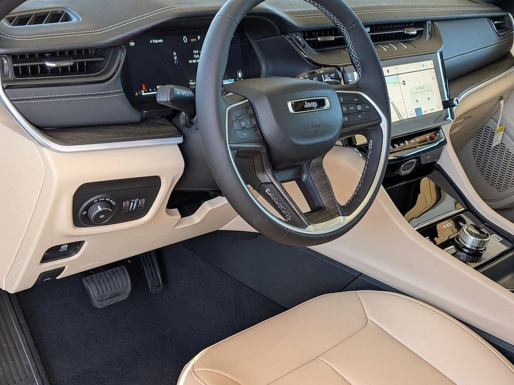 New 2026 Jeep Grand Cherokee L Limited SUV
