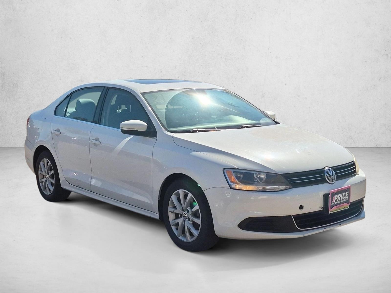 Used 2013 Volkswagen Jetta Sedan SE 4dr Car