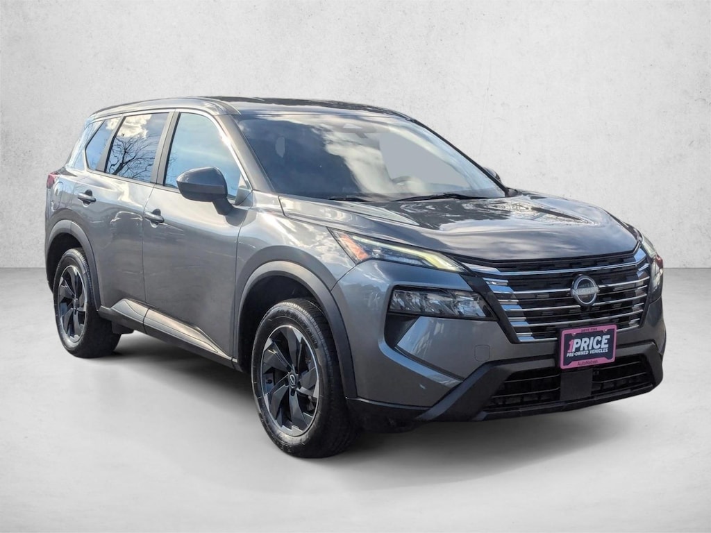 Used 2024 Nissan Rogue SV Sport Utility