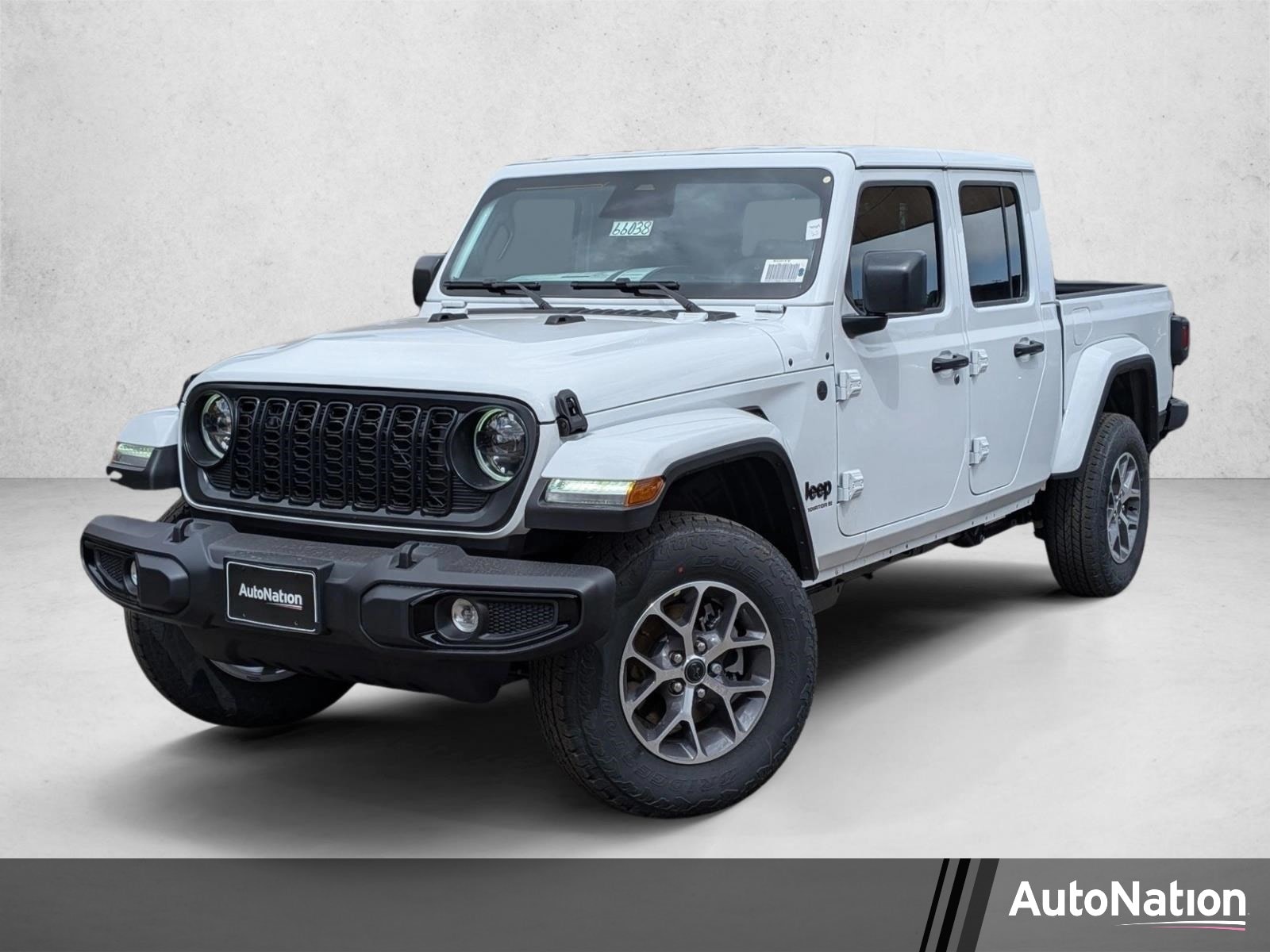 2026 Jeep Gladiator Sport S Auto's photo