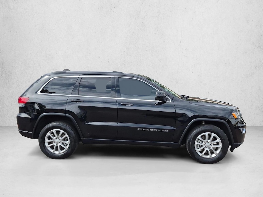 Used 2021 Jeep Grand Cherokee Laredo E Sport Utility