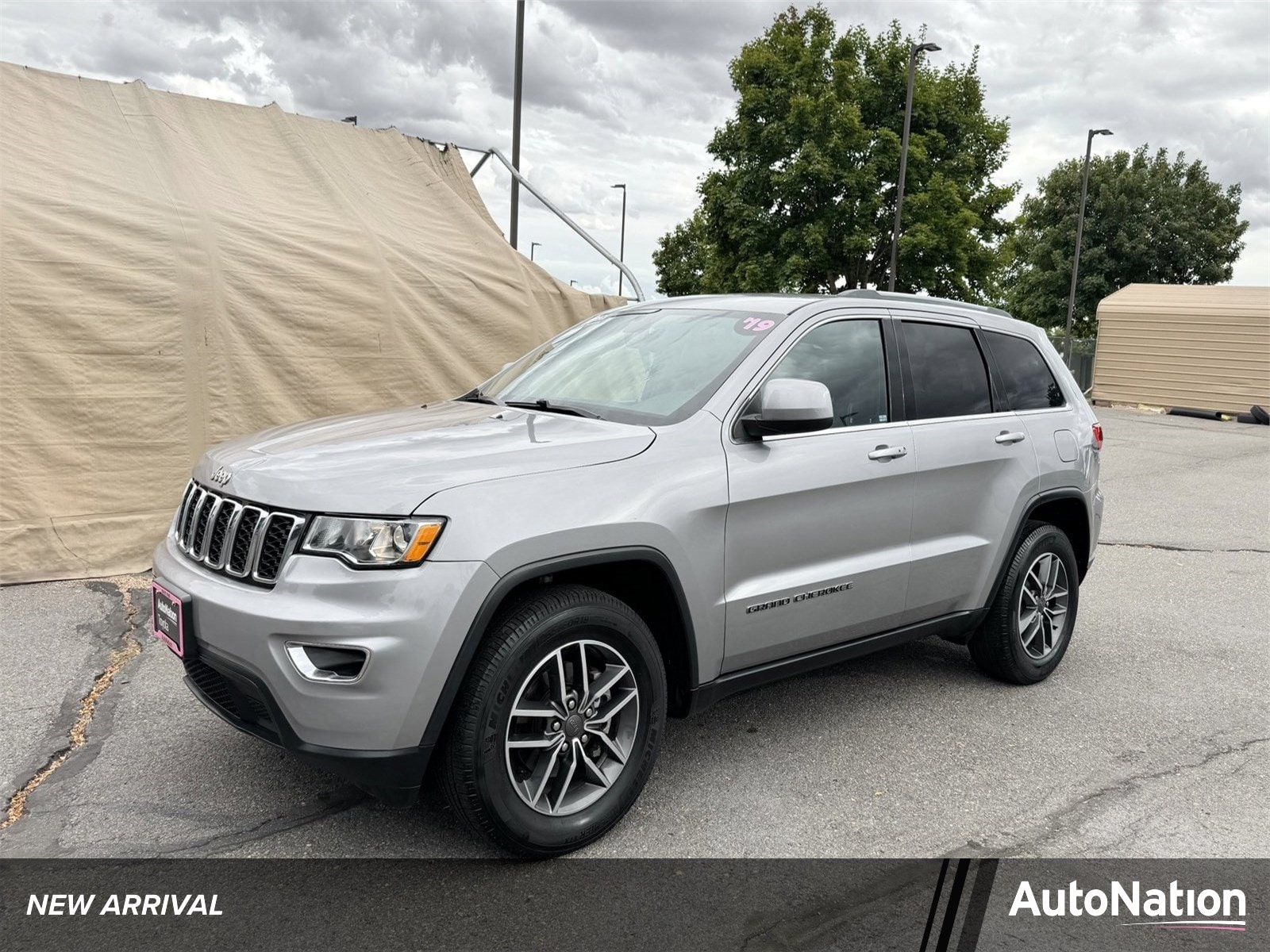 2019 Jeep Grand Cherokee Laredo E's photo