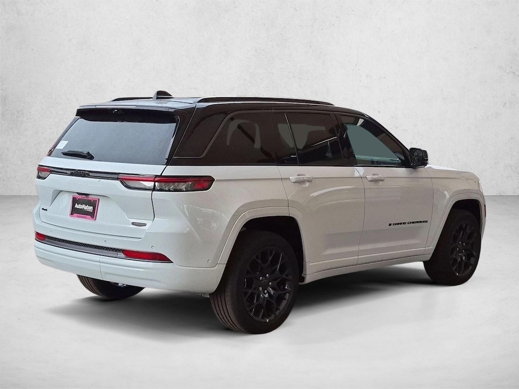 New 2027 Jeep Grand Cherokee Summit SUV
