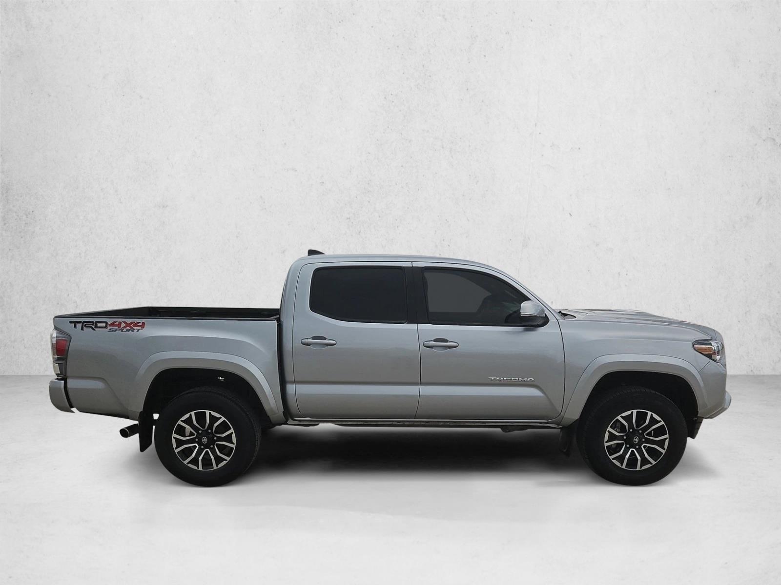 2022 Toyota Tacoma TRD Sport photo 4