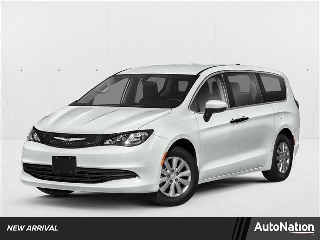 2022 Chrysler Voyager