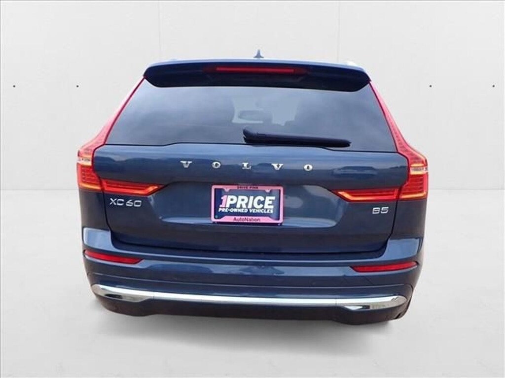 Used 2023 Volvo XC60 Plus Bright Theme Sport Utility