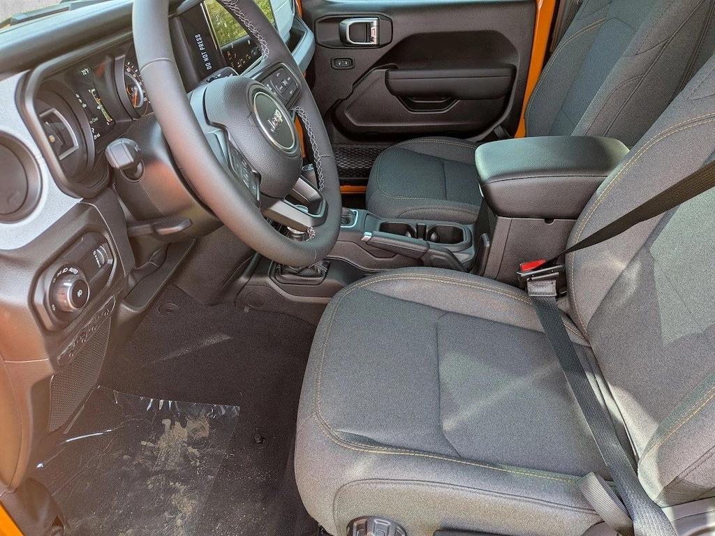 New 2026 Jeep Wrangler Sport S SUV