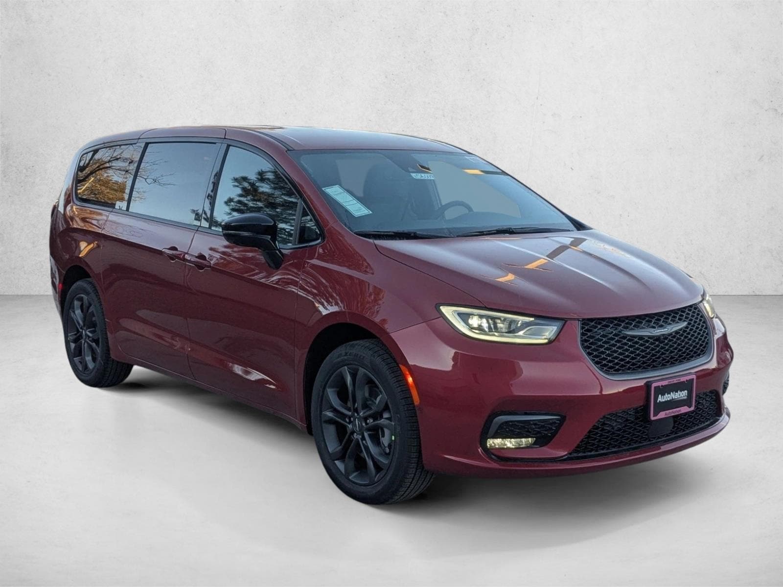 2026 Chrysler Pacifica Select - Photo 7
