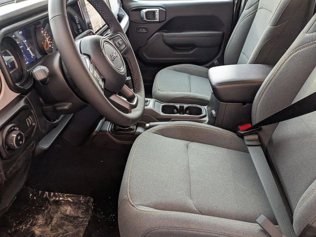 New 2026 Jeep Gladiator Sport S Truck Crew Cab