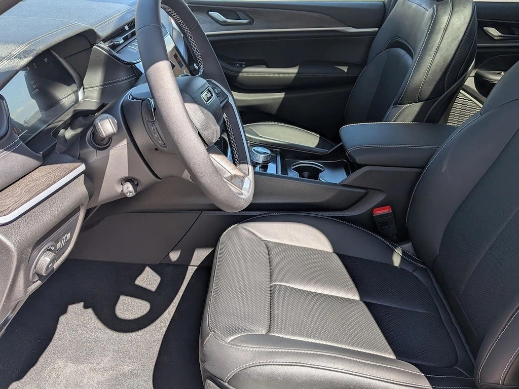 New 2026 Jeep Grand Cherokee Limited Reserve SUV