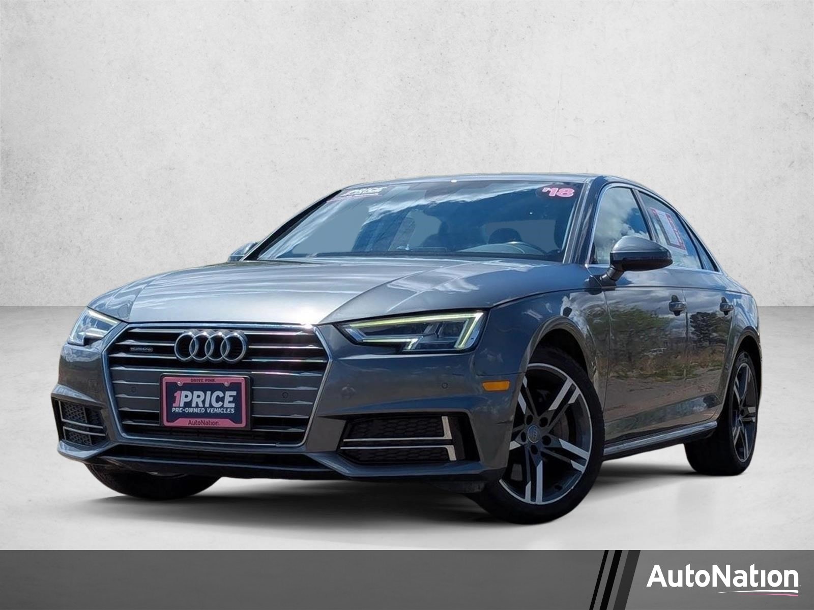 2018 Audi A4 2.0T quattro S tronic Premium Plus's photo
