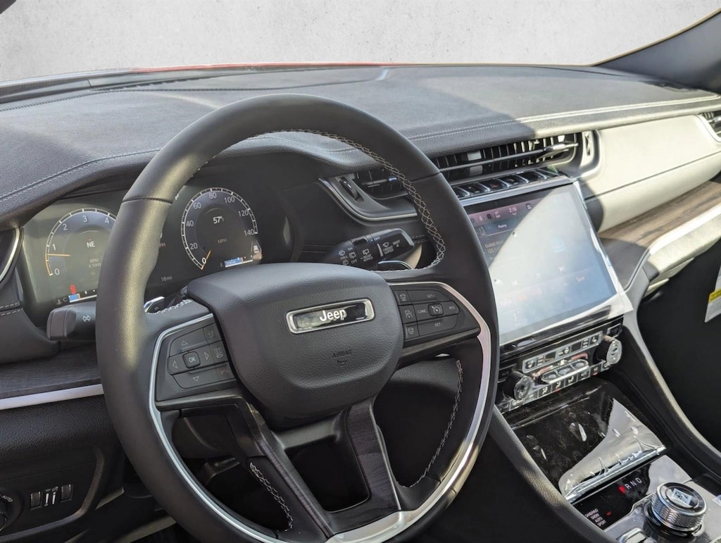 New 2025 Jeep Grand Cherokee Limited SUV