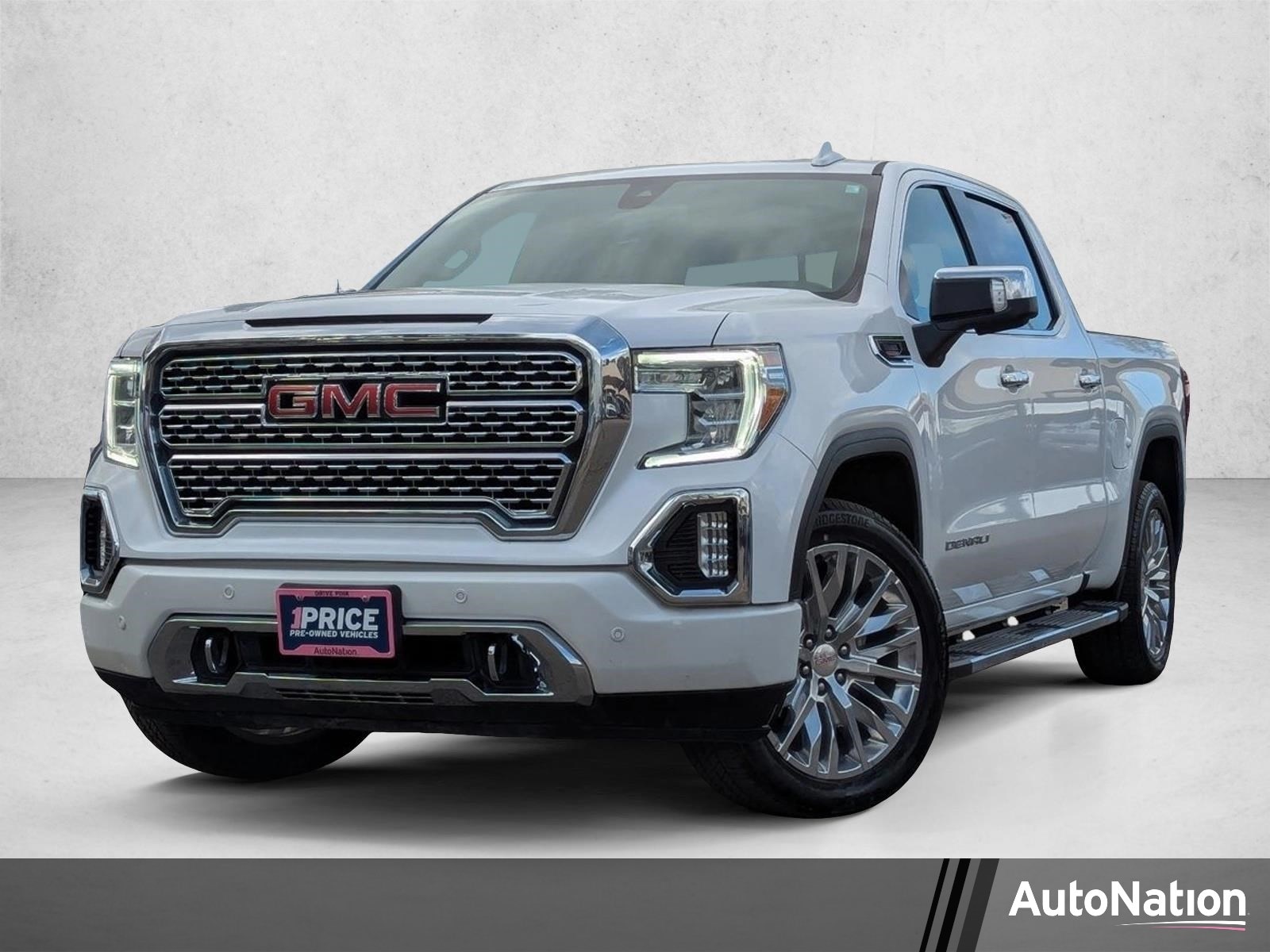 2021 GMC Sierra 4WD Crew Cab Short Box Denali's photo