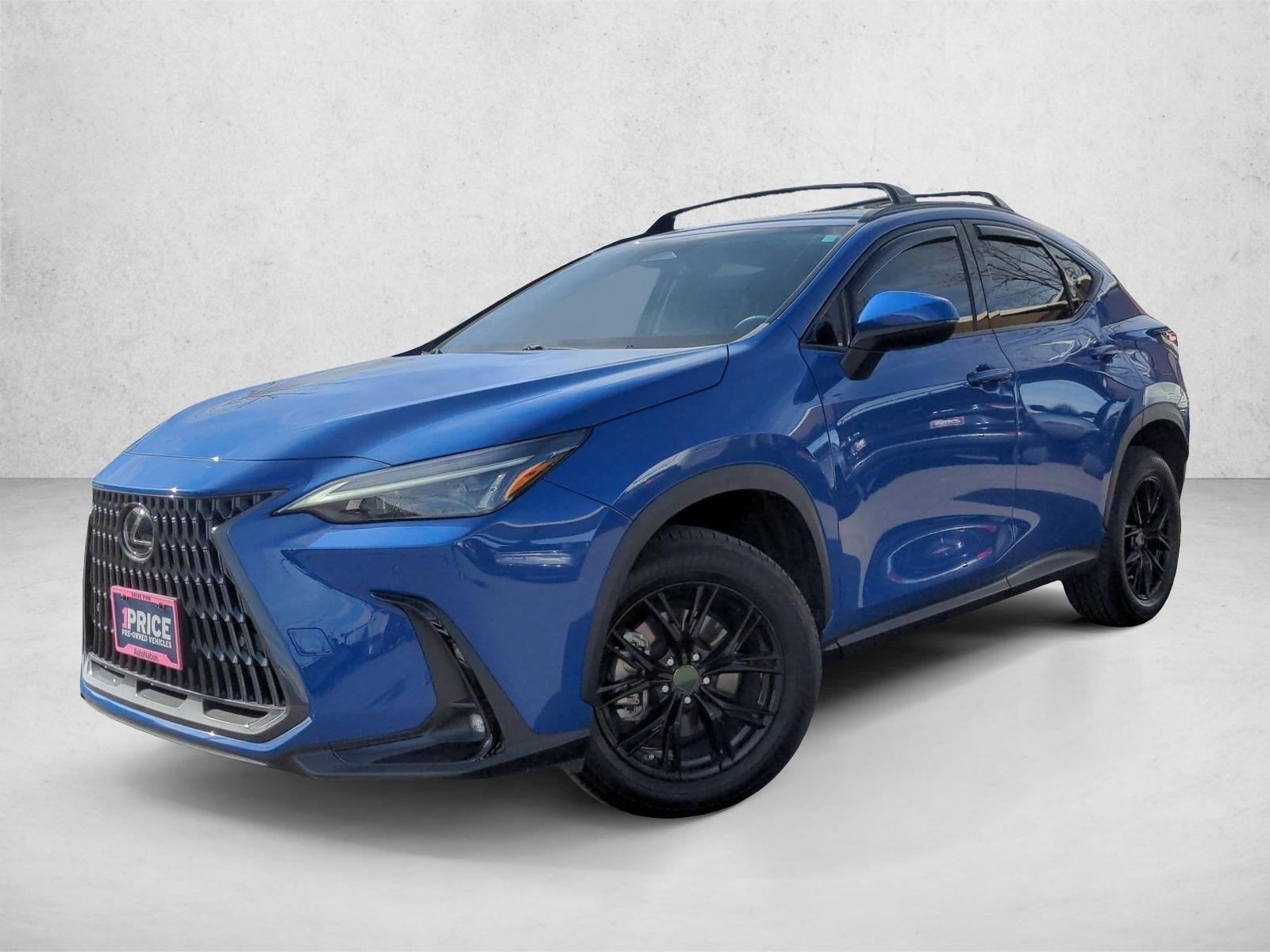 2022 Lexus NX 350's photo