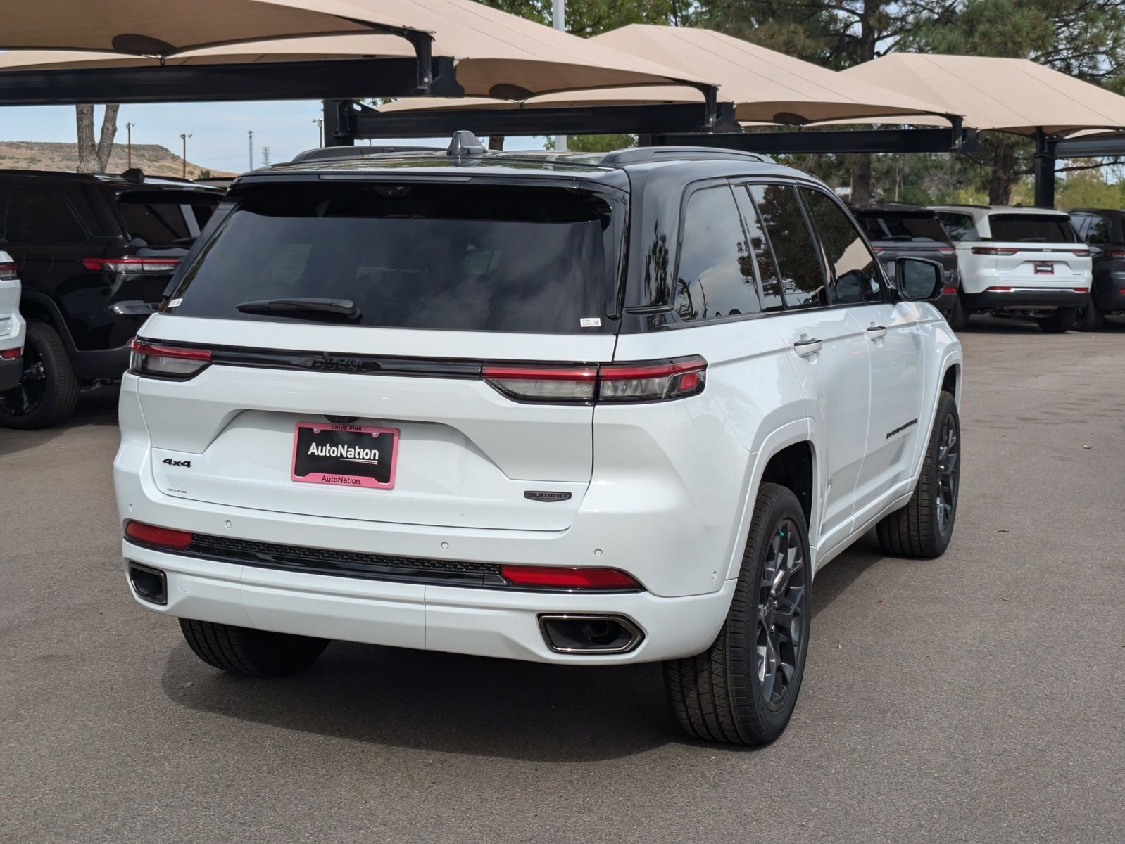 2025 Jeep Grand Cherokee Summit Reserve photo 2