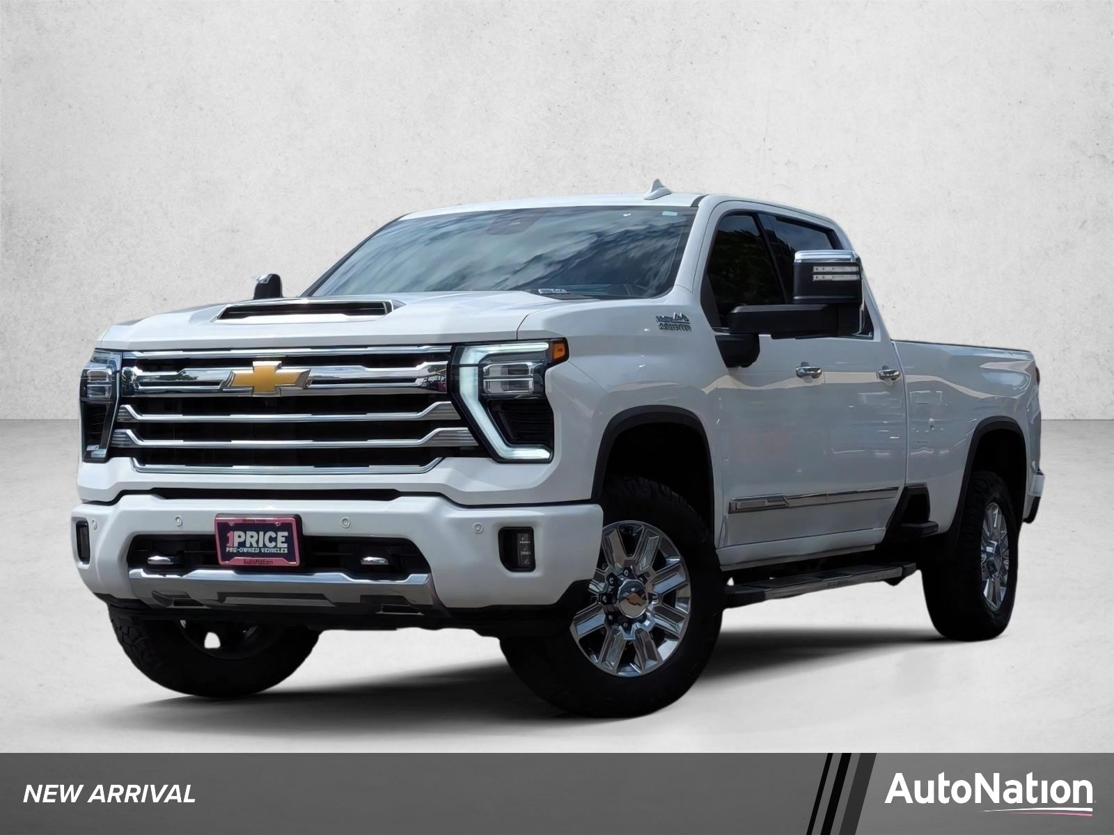 2024 Chevrolet Silverado HD High Country 4WD Crew Cab Standard Box's photo