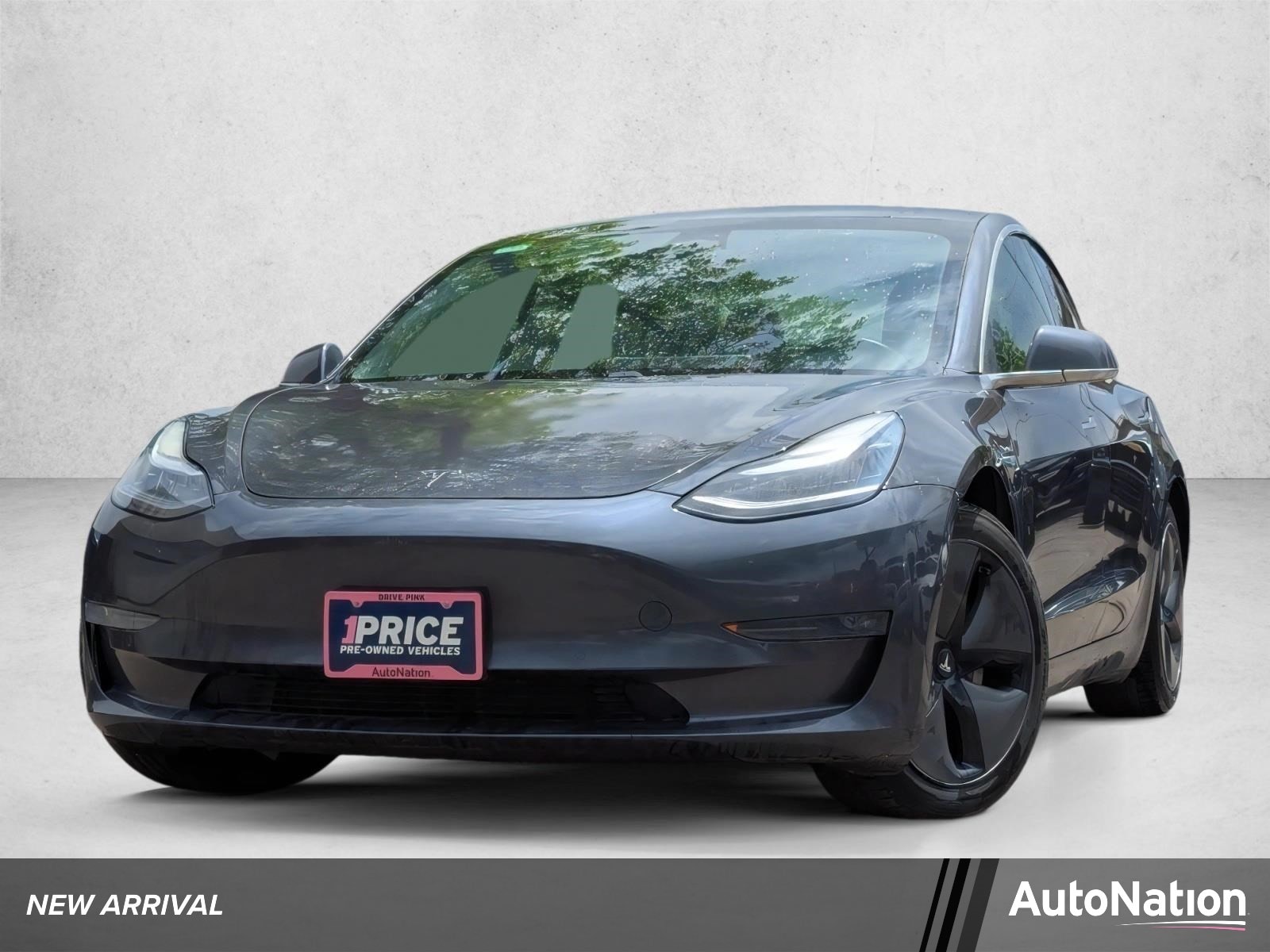 2020 Tesla Model 3 Long Range Dual Motor All-Wheel Drive's photo
