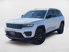 2025 Jeep Grand Cherokee Laredo SUV