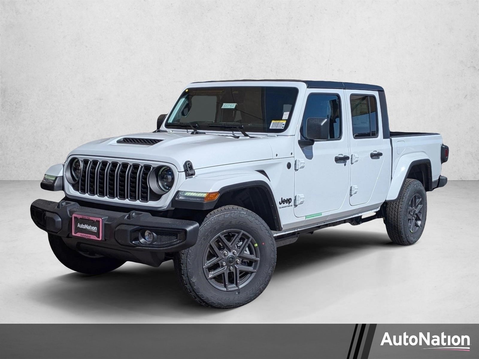 2026 Jeep Gladiator Sport S Auto's photo