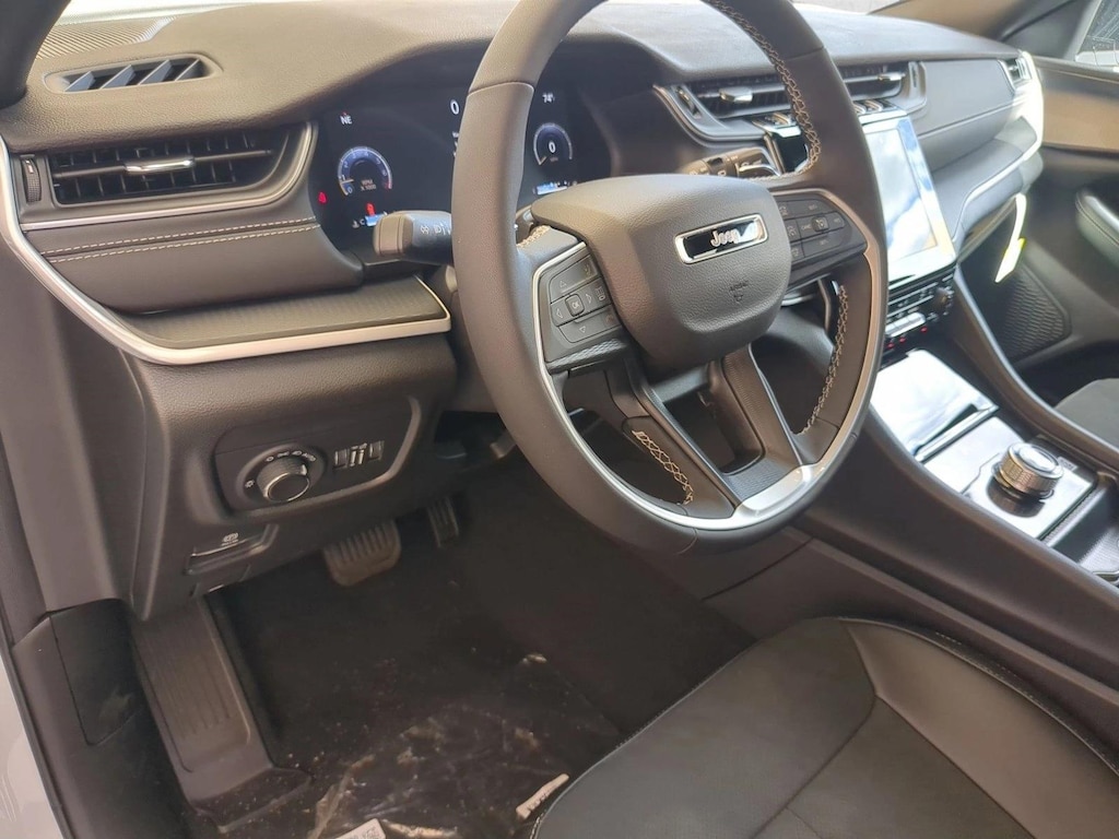 New 2025 Jeep Grand Cherokee Altitude X SUV