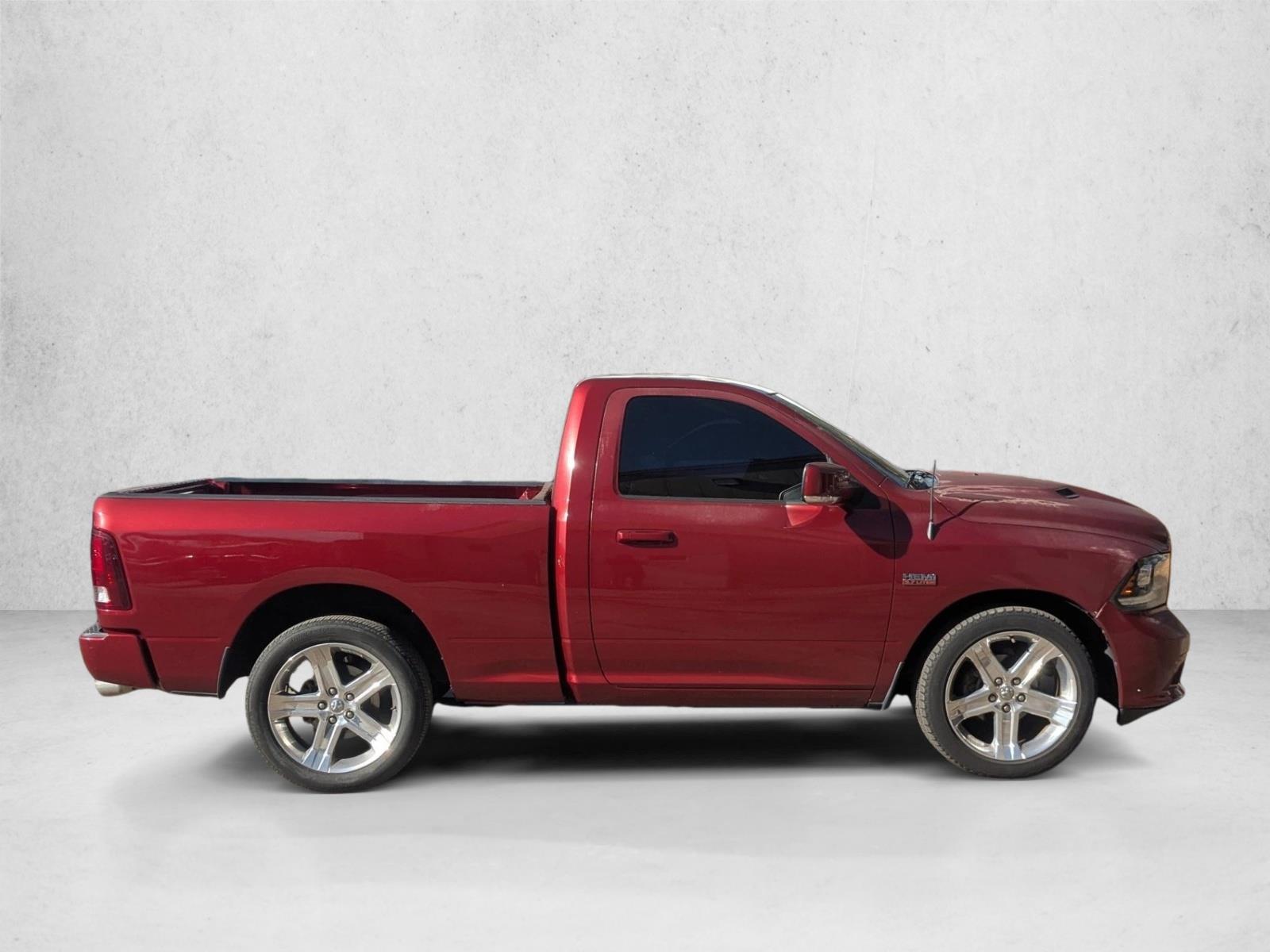 2014 Ram 1500 Sport photo 4
