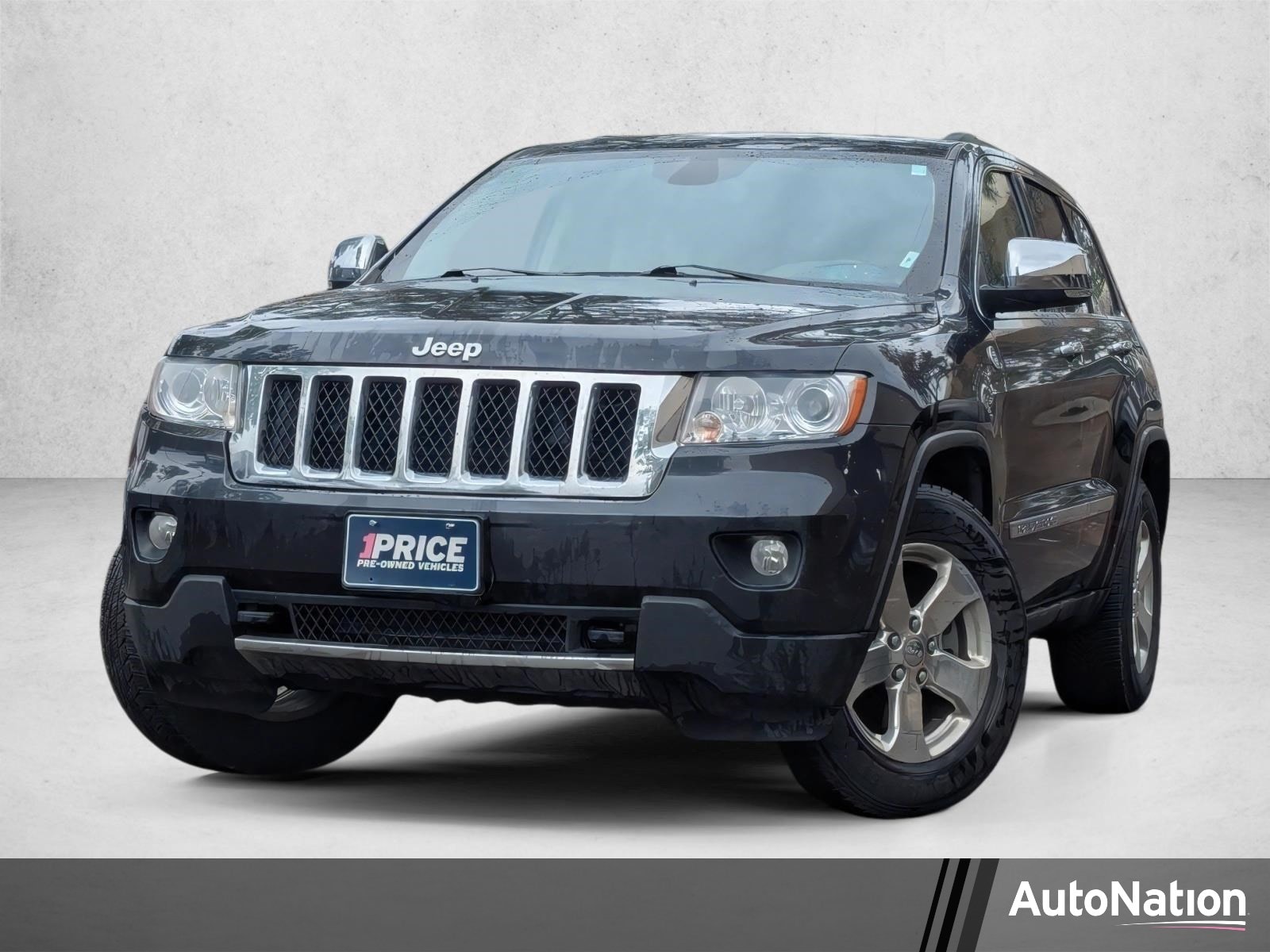 2012 Jeep Grand Cherokee Overland 4WD's photo