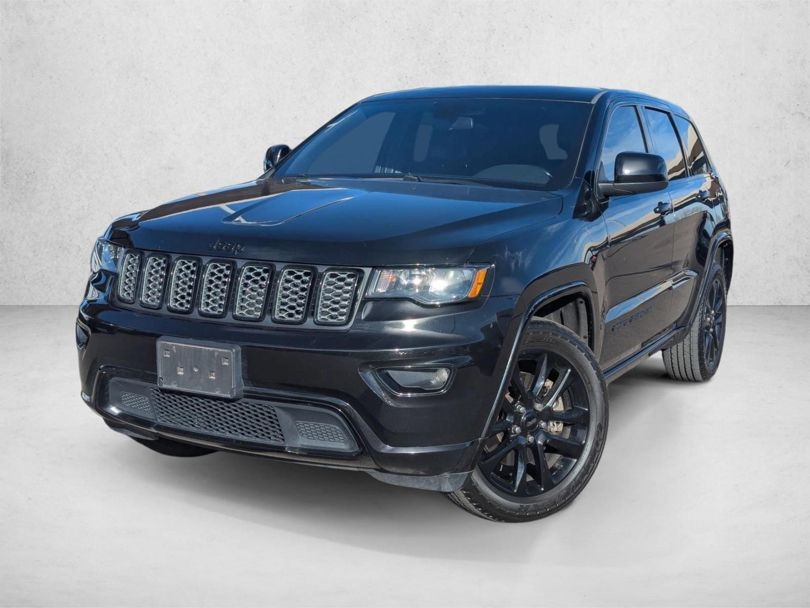 2021 Jeep Grand Cherokee Laredo X's photo