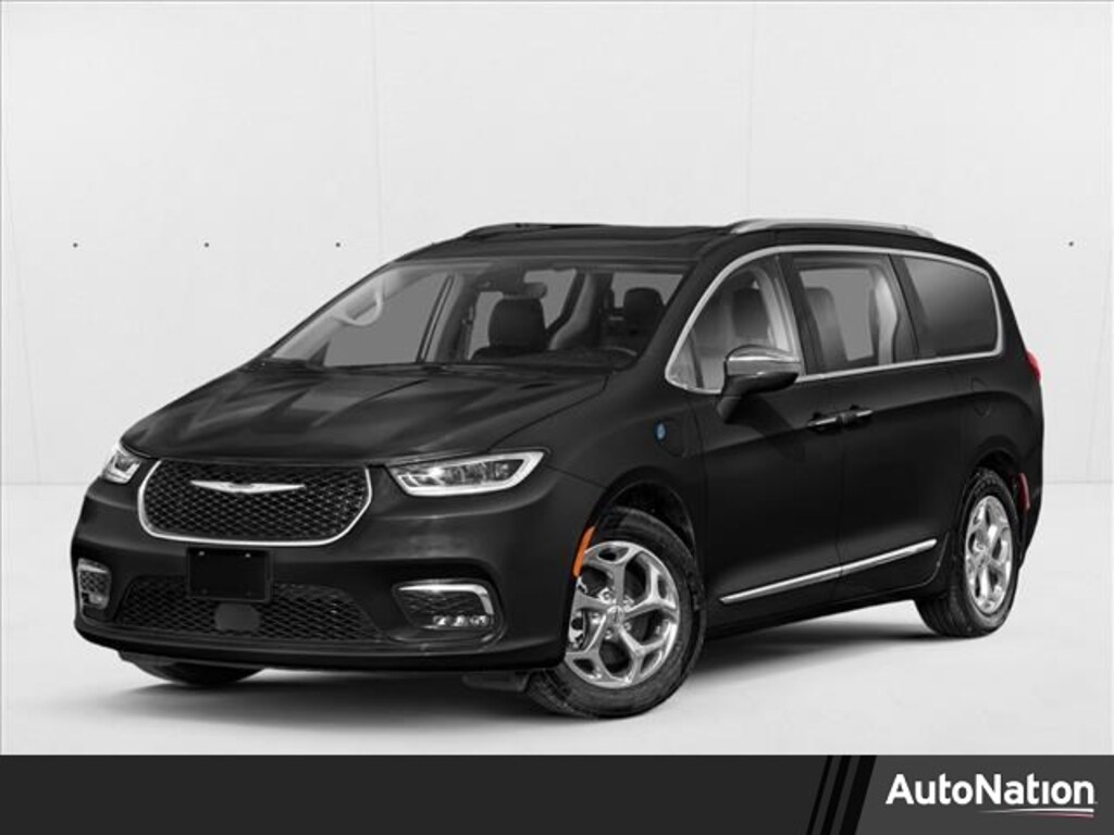 Used 2023 Chrysler Pacifica Hybrid Limited Mini-van Passenger