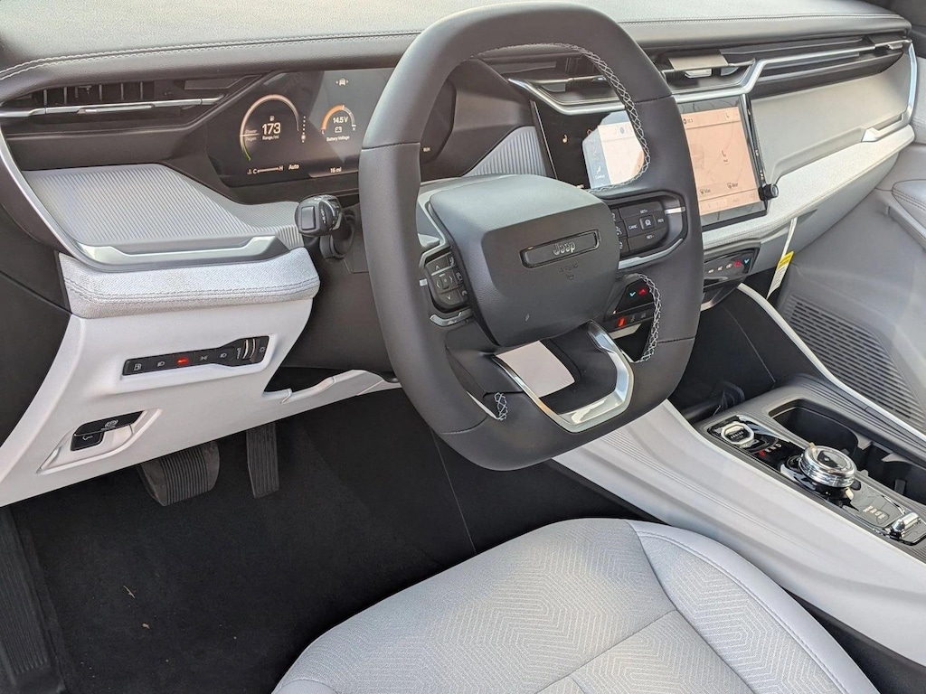 New 2026 Jeep Cherokee Laredo SUV