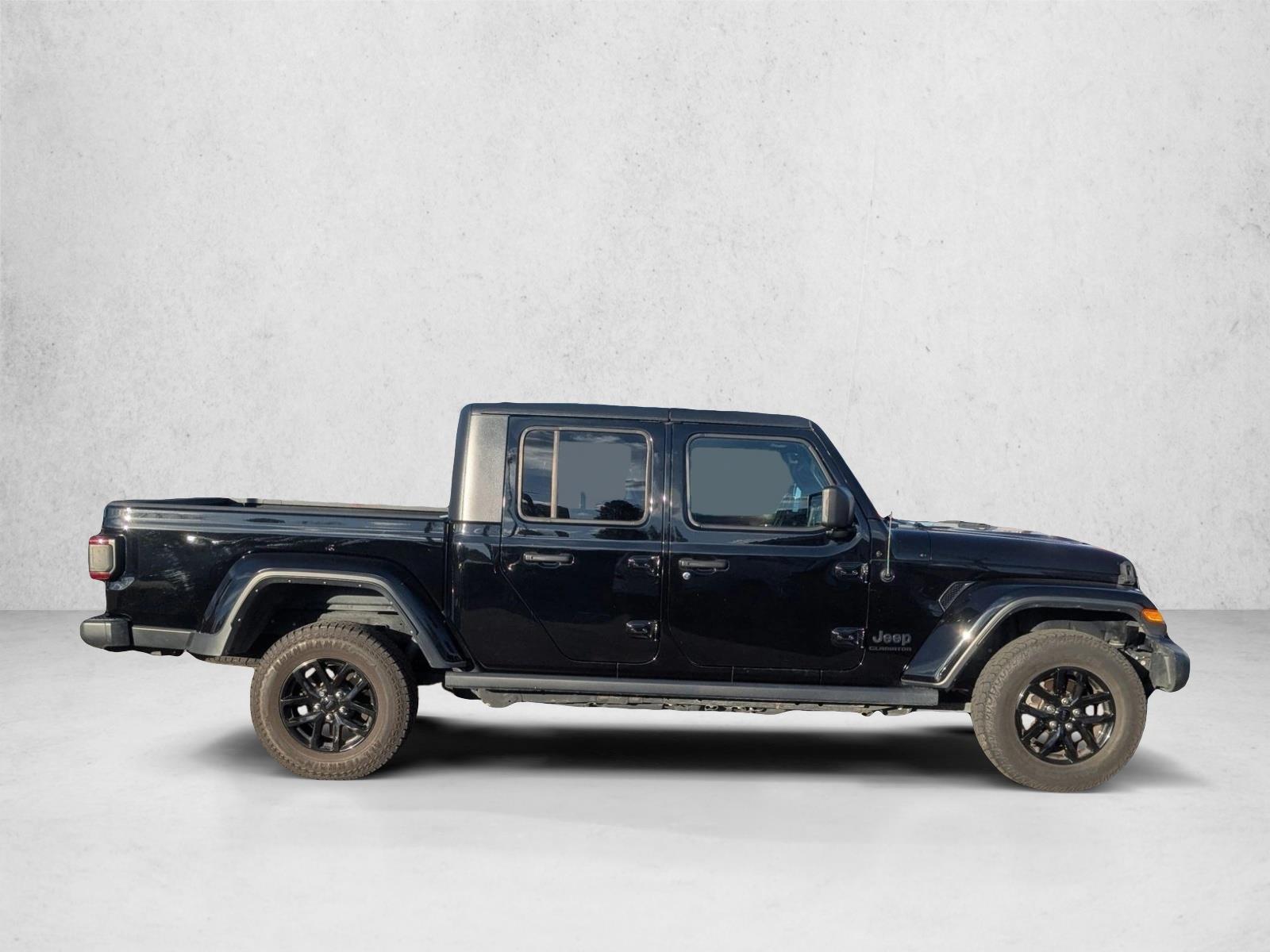 2021 Jeep Gladiator Sport S photo 4