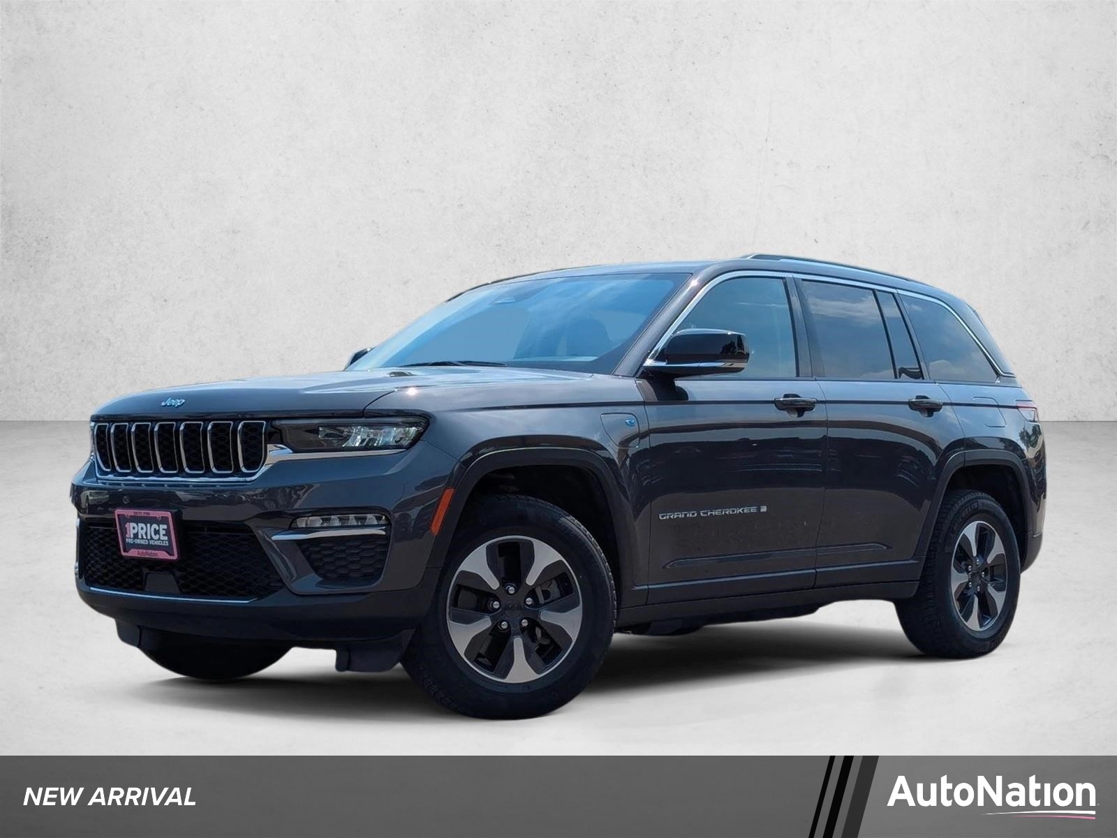 2023 Jeep Grand Cherokee 4xe 4x4's photo