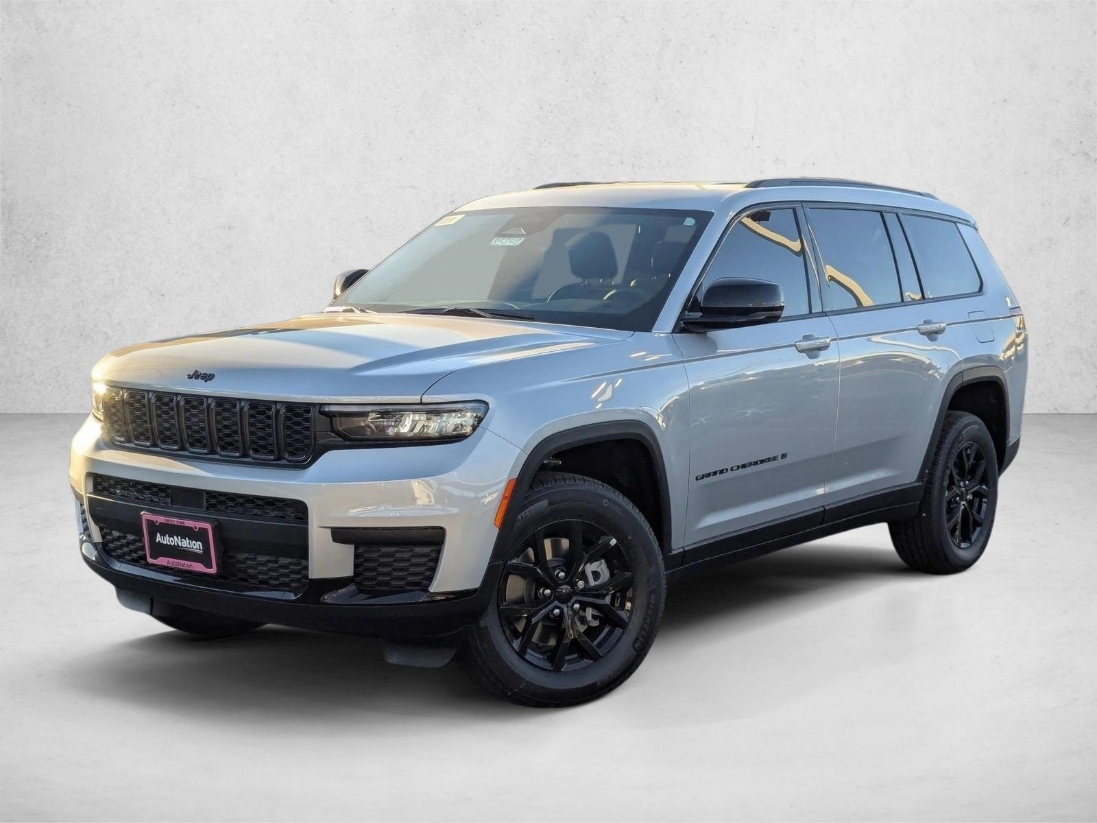 2025 Jeep Grand Cherokee L Altitude's photo