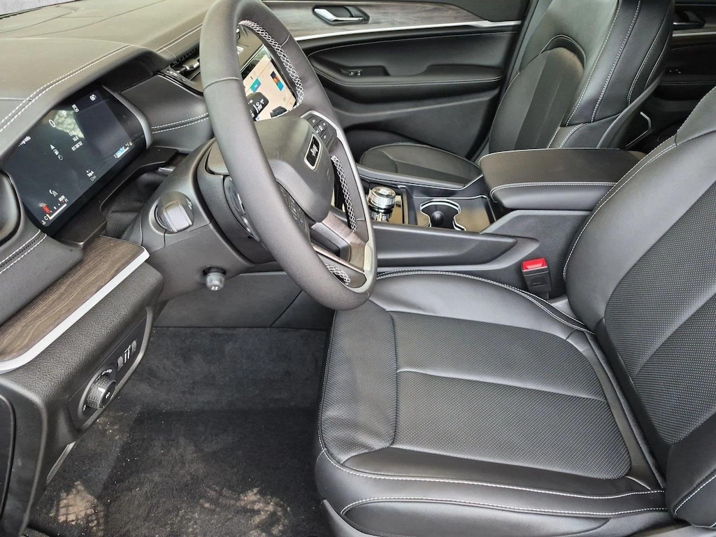 New 2027 Jeep Grand Cherokee L Limited Reserve SUV