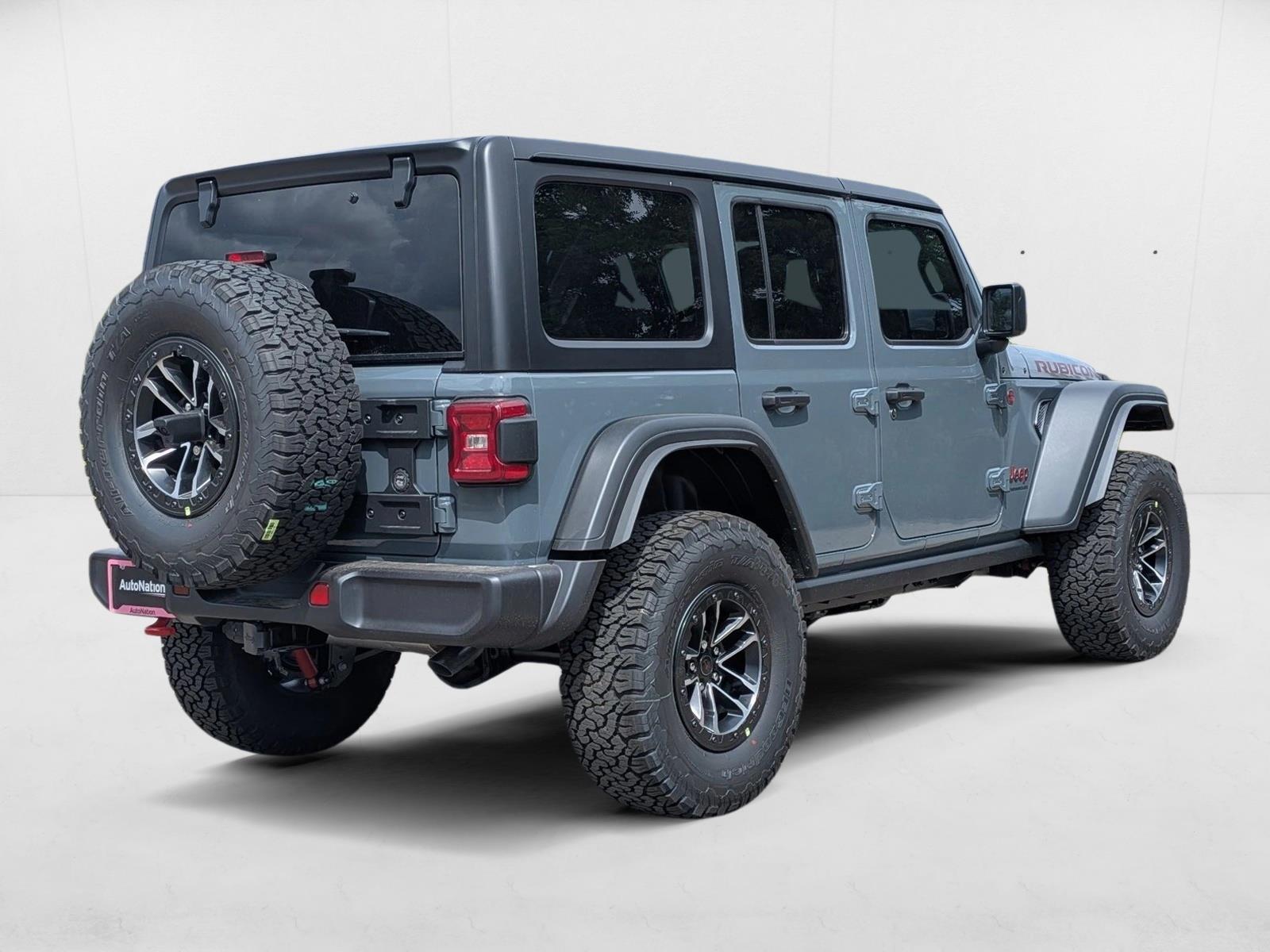 2025 Jeep Wrangler Rubicon photo 2