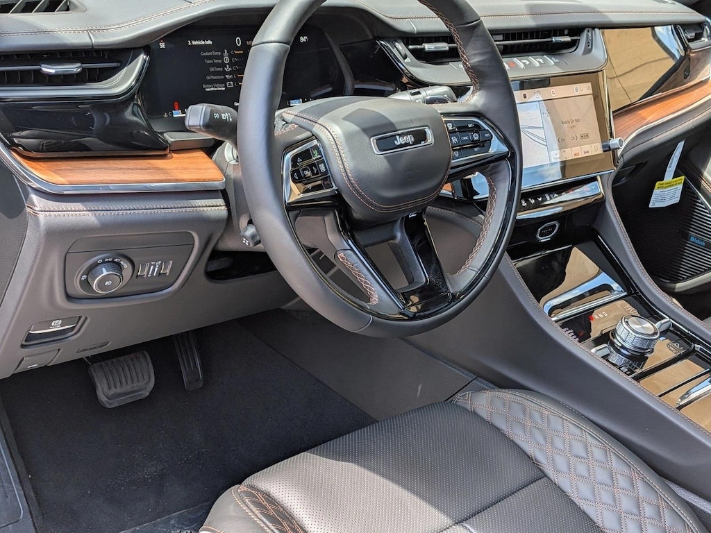 New 2026 Jeep Grand Cherokee L Summit SUV
