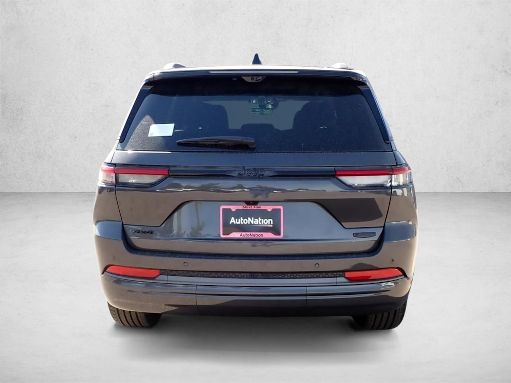 New 2026 Jeep Grand Cherokee Summit SUV