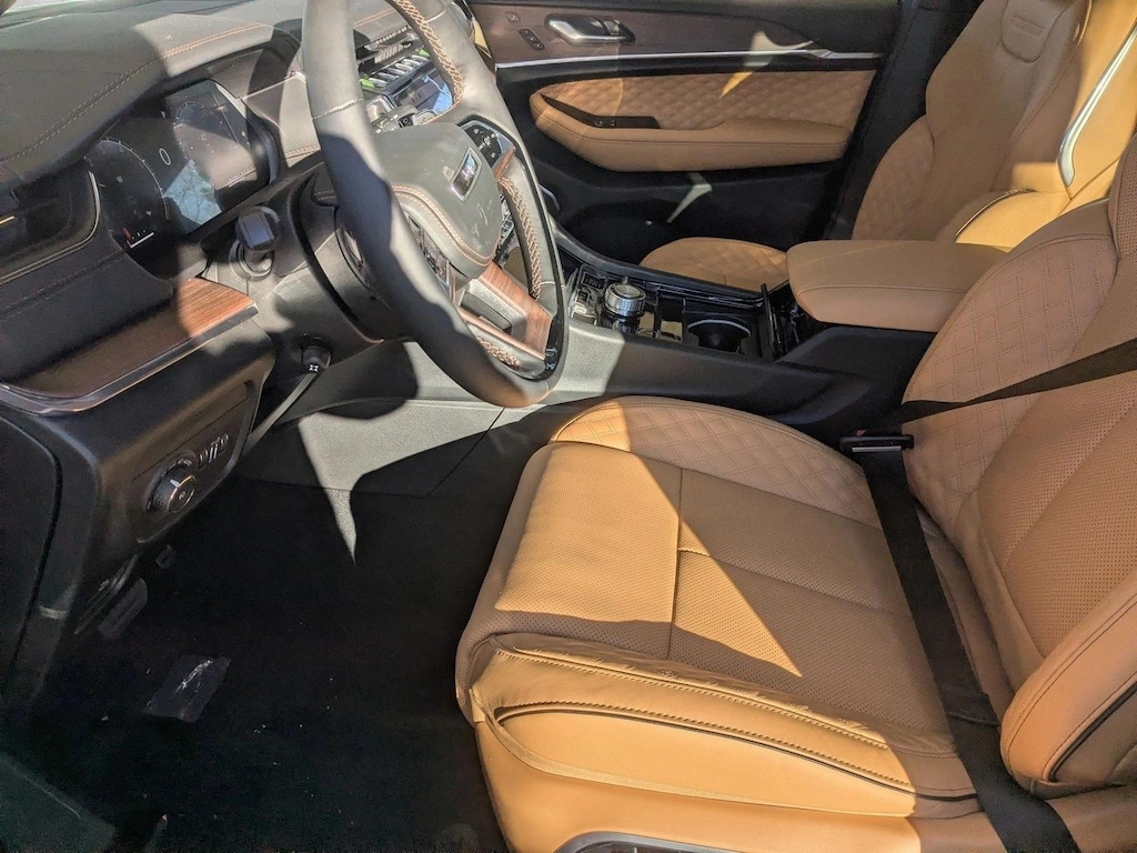 New 2025 Jeep Grand Cherokee Summit SUV